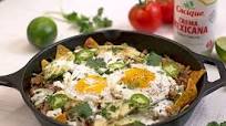 Chilaquiles de carnitas Chilaquiles de carnitas