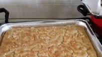 Focaccia (fügassa) alla genovese Focaccia (fügassa) alla genovese