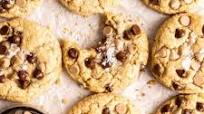 Chocolate Chip Caramel Cookies Chocolate Chip Caramel Cookies