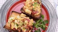 Tosta de bacalao con pimientos del piquillo Los 22 Minutos de Julius Ep: 246 Tosta de bacalao con pimientos del piquillo Los 22 Minutos de Julius Ep: 246