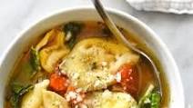 Slow Cooker Tortellini Soup with Sausage and Kale Slow Cooker Tortellini Soup with Sausage and Kale