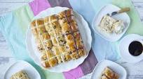 Delicious Hot Cross Buns Delicious Hot Cross Buns
