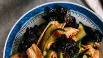 Stir-fried Cucumbers with Wood Ears and Bean Threads Stir-fried Cucumbers with Wood Ears and Bean Threads