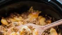 Slow Cooker Beef and Potatoes Au Gratin Slow Cooker Beef and Potatoes Au Gratin