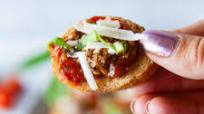 Air Fryer Tomato Toasts Air Fryer Tomato Toasts
