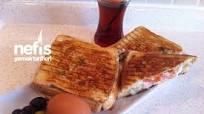 Domatesli Biberli Beyaz Peynirli Tost Domatesli Biberli Beyaz Peynirli Tost