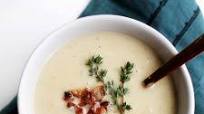 Roasted Cauliflower Soup with Bacon (Paleo) Roasted Cauliflower Soup with Bacon (Paleo)