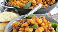 Quick & Easy Beef & Tomato Goulash Recipe Quick & Easy Beef & Tomato Goulash Recipe