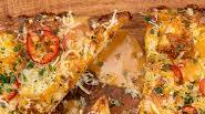 Buffalo Chicken Flatbread Pizza Buffalo Chicken Flatbread Pizza