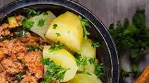 EASY ITALIAN SPICED ZUCCHINI-PORK AND POTATO BOWL EASY ITALIAN SPICED ZUCCHINI-PORK AND POTATO BOWL