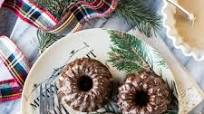 Mini Gingerbread Bundt Cakes with Maple Glaze Mini Gingerbread Bundt Cakes with Maple Glaze