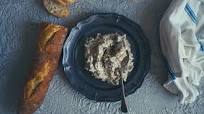 INCREDIBLE 5 Minute Olive & Garlic Dip INCREDIBLE 5 Minute Olive & Garlic Dip