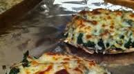 Cheese-&-Spinach-Stuffed Portobellos Cheese-&-Spinach-Stuffed Portobellos