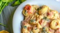 Creamy Tortellini with Spinach & Tomatoes Creamy Tortellini with Spinach & Tomatoes
