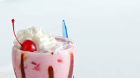 Makeover Chocolate-Covered Strawberry Milk Shake Makeover Chocolate-Covered Strawberry Milk Shake