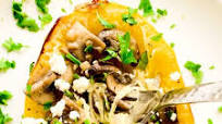 SPAGHETTI SQUASH WITH MUSHROOMS SPAGHETTI SQUASH WITH MUSHROOMS