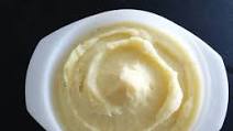 Ground Beef with Brown Gravy and Mashed Potatoes Ground Beef with Brown Gravy and Mashed Potatoes