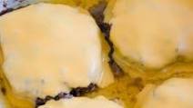 The BEST Hamburgers in the Oven - With a TRICK! The BEST Hamburgers in the Oven - With a TRICK!