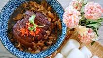 Braised Pork Belly with Sweet Preserved Mustard Vegetable (Mei Cai Kou Rou) Braised Pork Belly with Sweet Preserved Mustard Vegetable (Mei Cai Kou Rou)
