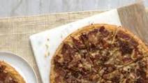 Weber® Caramelized Onion, Gruyere, and Bacon Pizza Weber® Caramelized Onion, Gruyere, and Bacon Pizza
