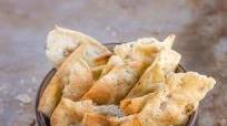 Crispy Seeded Flatbread Crackers Crispy Seeded Flatbread Crackers