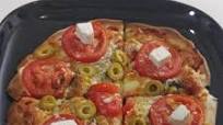 Margherita pita bread pizza Margherita pita bread pizza