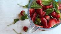 STRAWBERRY MINT WATER STRAWBERRY MINT WATER