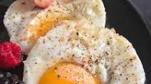 Fried Eggs in Air Fryer (Time and Temp) Fried Eggs in Air Fryer (Time and Temp)