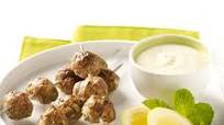 Spicy Turkey Kabobs with Tangy Yogurt Sauce Spicy Turkey Kabobs with Tangy Yogurt Sauce