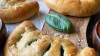 Spinach Ricotta Calzones Spinach Ricotta Calzones