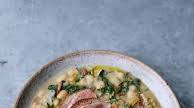 Pan-fried duck breast with creamy white beans Pan-fried duck breast with creamy white beans