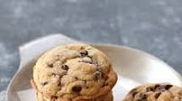 Soft, Chewy & Thick Chocolate Chip Cookies Soft, Chewy & Thick Chocolate Chip Cookies