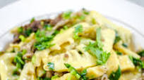 Bamboo and Beef Stir Fry (Măng Xào Thịt Bò) Bamboo and Beef Stir Fry (Măng Xào Thịt Bò)