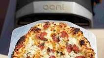 Salami, Goat’s Cheese & Hot Honey White Pizza Salami, Goat’s Cheese & Hot Honey White Pizza