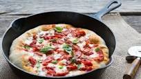 Skillet Pizza Margherita Skillet Pizza Margherita
