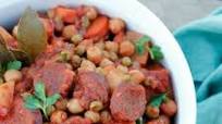 Guiso de Chorizo con Garbanzos Guiso de Chorizo con Garbanzos