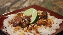 Slow Cooker Bear in Spicy Asian Peanut Sauce Slow Cooker Bear in Spicy Asian Peanut Sauce