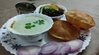Easiest Way to Make Perfect Kale chane, bathua ka raita with poori Easiest Way to Make Perfect Kale chane, bathua ka raita with poori