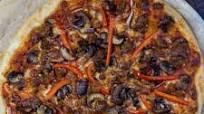 Sausage and Pepper Pellet Grill Pizza Sausage and Pepper Pellet Grill Pizza