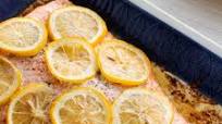 Keto baked salmon with lemon and butter Keto baked salmon with lemon and butter