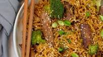 15 Minute Easy Beef and Broccoli Lo Mein 15 Minute Easy Beef and Broccoli Lo Mein