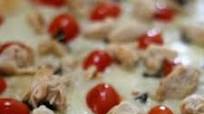 Chicken Margherita Pizza Chicken Margherita Pizza