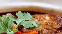 Braised Claypot Tofu with Assorted Vegetables (红烧砂锅豆腐) Braised Claypot Tofu with Assorted Vegetables (红烧砂锅豆腐)