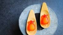 The Hawaiian pizza 🍕 Love it or hate it 🤷♂️ Here’s my canapé version… 😉 Jamon Iberico consommé jelly, tomato essence jelly, pineapple jelly, with a crispy g... The Hawaiian pizza 🍕 Love it or hate it 🤷♂️ Here’s my canapé version… 😉 Jamon Iberico consommé jelly, tomato essence jelly, pineapple jelly, with a crispy g...
