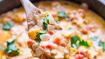 One Pot Cheesy Chicken and Green Chile Skillet One Pot Cheesy Chicken and Green Chile Skillet