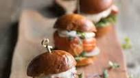 Grilled Salmon Burgers with Garlic Lemon Aioli Grilled Salmon Burgers with Garlic Lemon Aioli