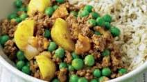 Mince, pea & potato curry | Asda Good Living Mince, pea & potato curry | Asda Good Living