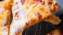 How to Make Campfire Pizza How to Make Campfire Pizza