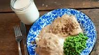 Beef Cubed Steak and Pan Gravy Beef Cubed Steak and Pan Gravy