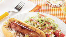 Slow-Cooker Bratwurst with Sauerkraut and Apples Slow-Cooker Bratwurst with Sauerkraut and Apples